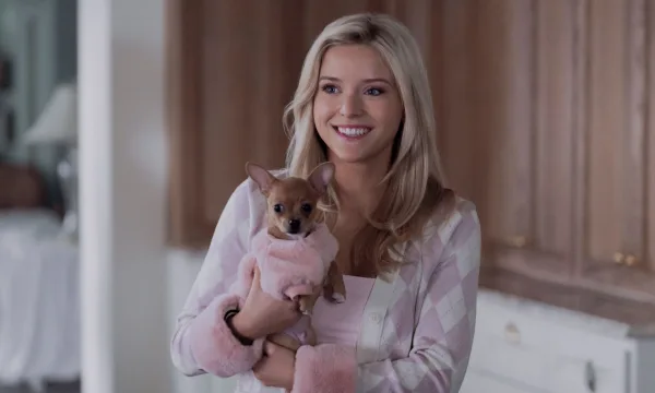 Entrevistas de Elle com Lexi Minetree, Chandler Kinney, Gabrielle Policano e mais