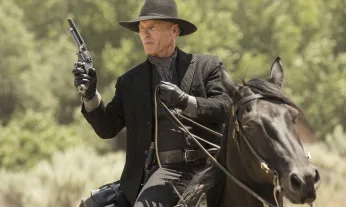 Escritor de Westworld desenvolvendo oficialmente adaptação de quadrinhos de terror com Arrowverse Boss