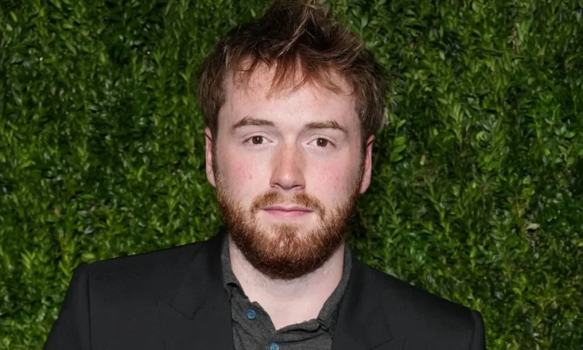 Rumor quente: Cooper Hoffman em negociações para estrelar o piloto do Hulu 'Durango' da escritora de 'Y: The Last Man' Eliza Clark
